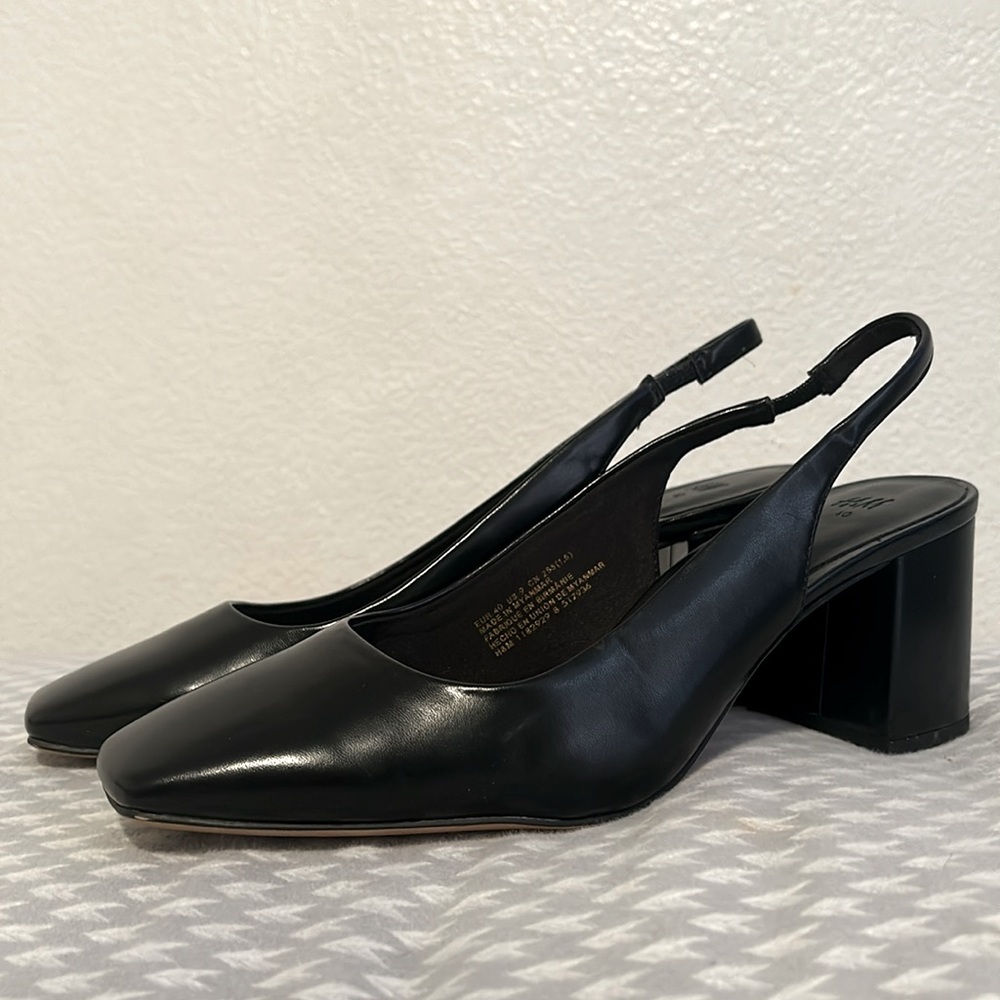 Brand new heels from H&M. Never wore them, just weren’t my style.